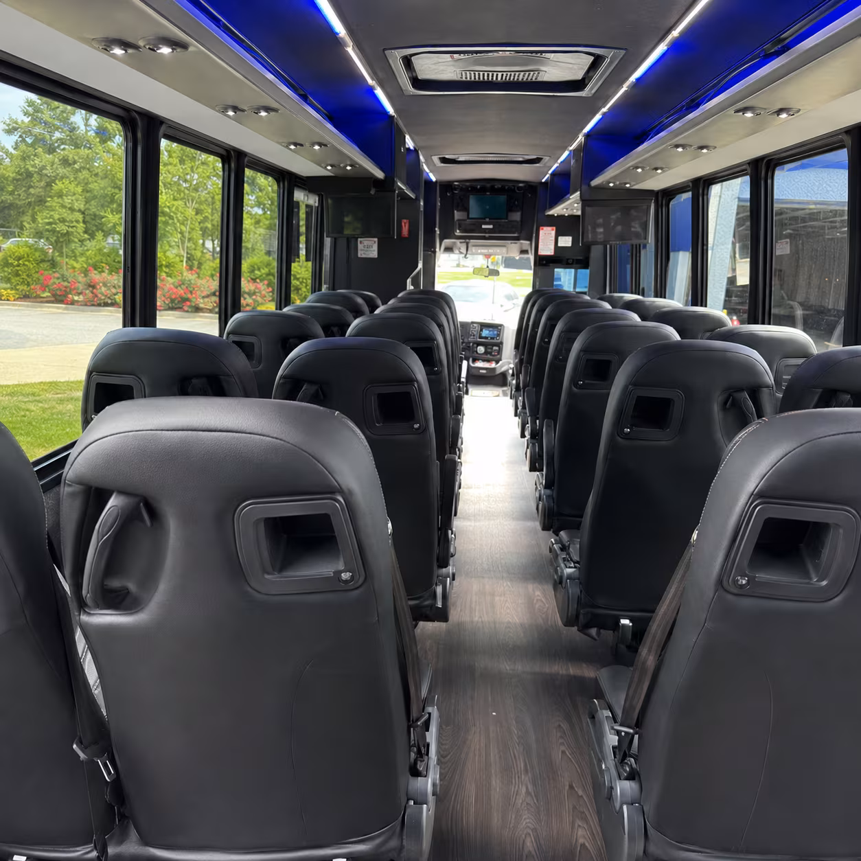 hotel shuttles for conferences and business travel